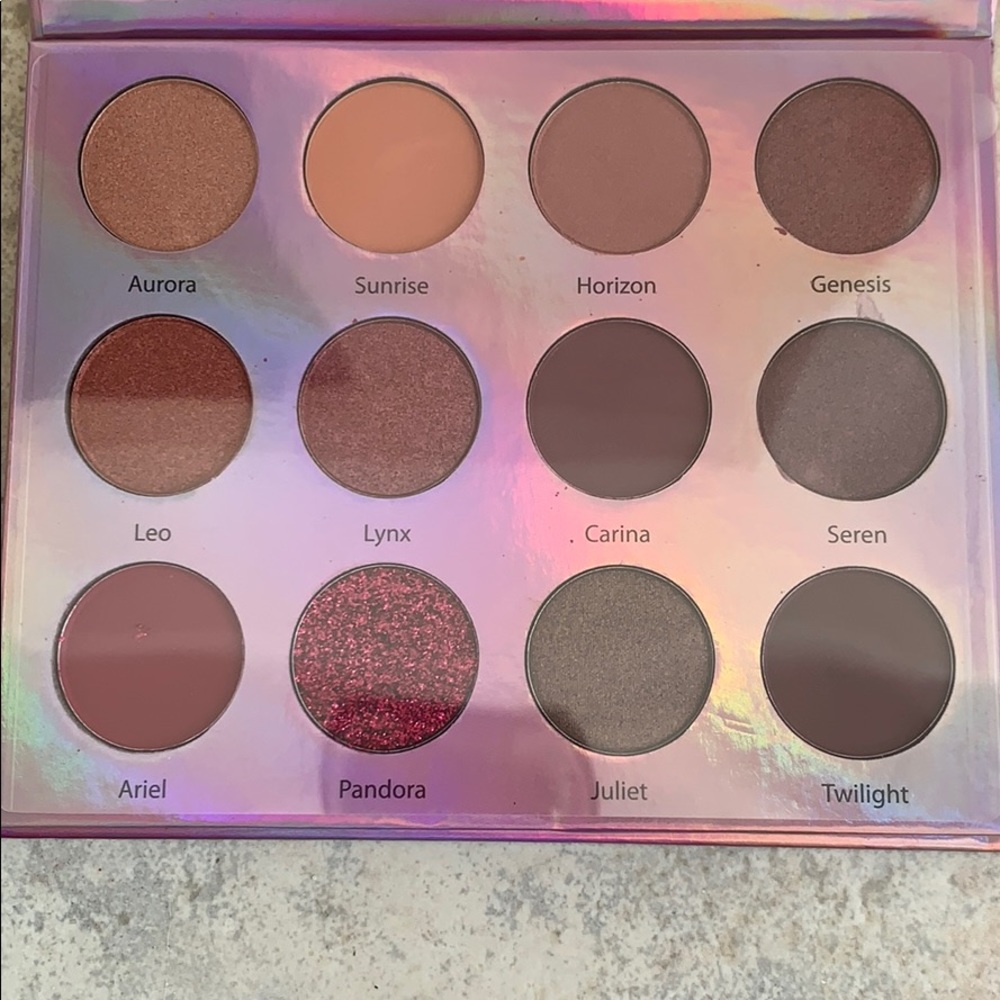 Eyeshadow